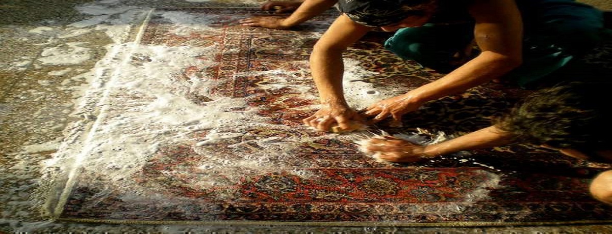 Iqbal - The Carpet Man Offer Free pick-up and delivery with free installation. CAll now: +852-90180897.