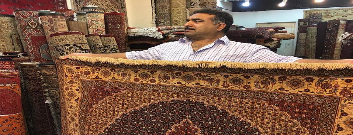 Iqbal - The Carpet Man Offer Free pick-up and delivery with free installation. CAll now: +852-90180897.